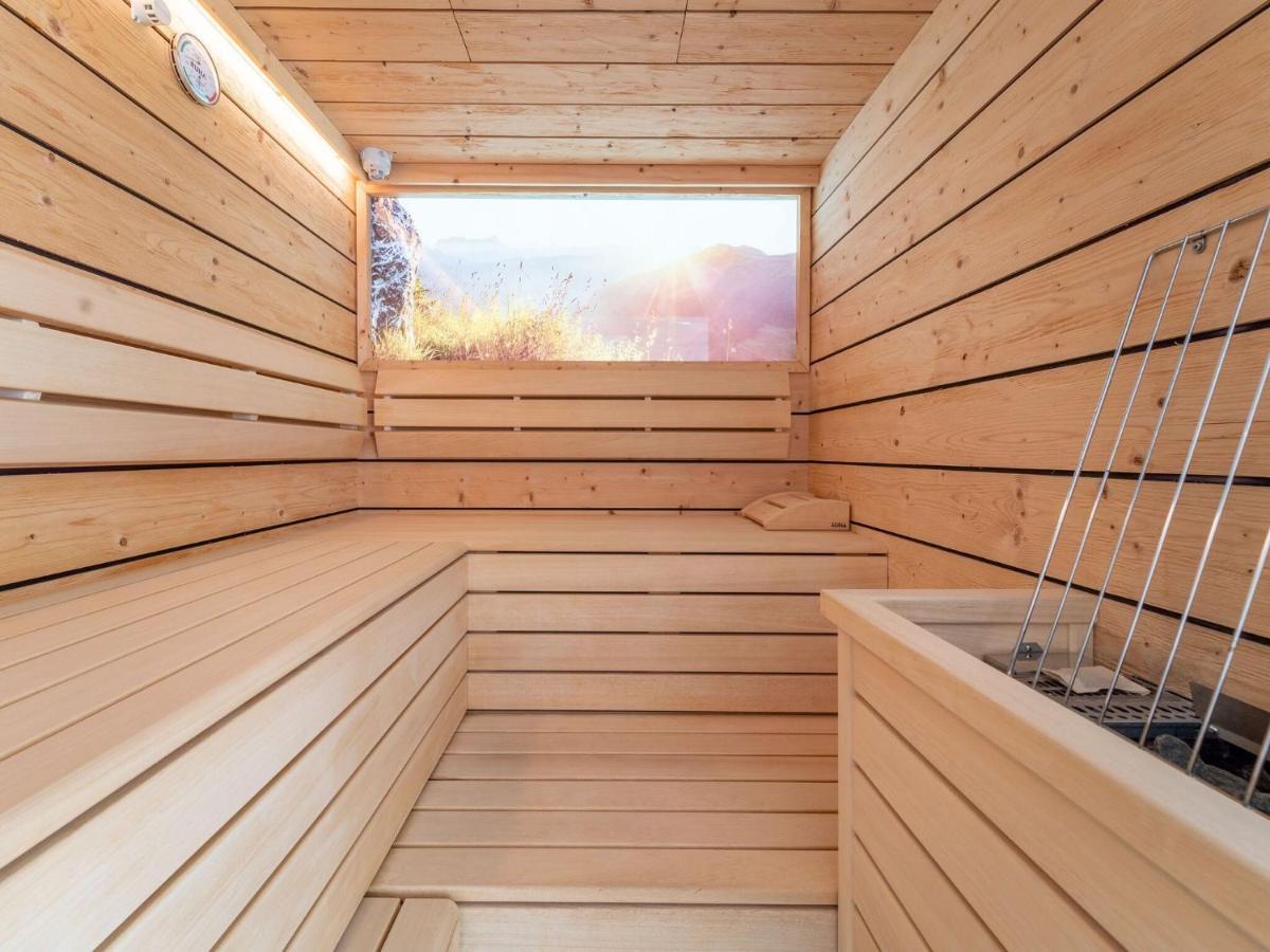 Spacious With Sauna Chalet *